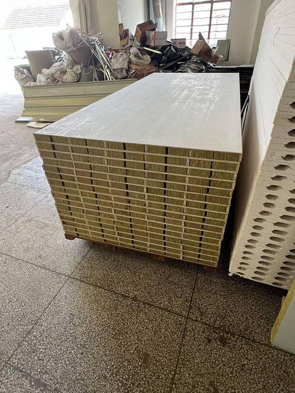 净化半面盐岩棉板